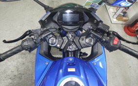 SUZUKI ｼﾞｸｻｰ250SF 2004 ED22B