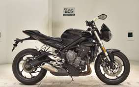 TRIUMPH STREET TRIPLE S 2018