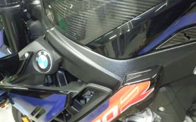 BMW M1000R 2024
