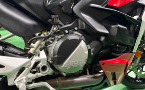 DUCATI STREET FIGHTER V2 2022 3F00