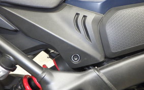 HONDA CB650R 2023 RH03