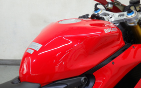DUCATI 1199PANIGA-RES 2012 ZDMH802JACB