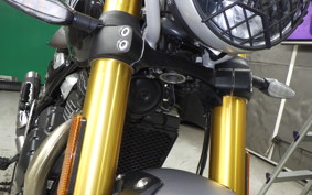 TRIUMPH SCRAMBLER 400X 2025
