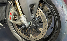 DUCATI STREET FIGHTER V4S 2023 4F00