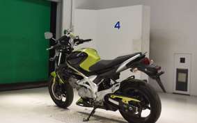 SUZUKI GLADIUS 650 2010