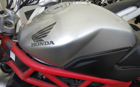 HONDA VTR 250 MC33