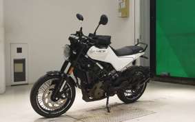 HUSQVARNA SVARTPILEN 401 2023