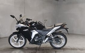 HONDA CBR250R MC41