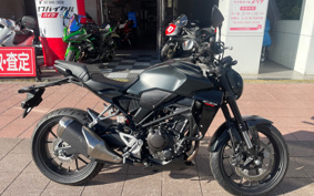 HONDA CB250R MC52
