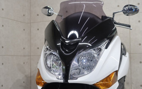 HONDA SILVERWING400GT 2010 NF03