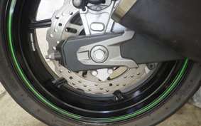 KAWASAKI Z800 2014