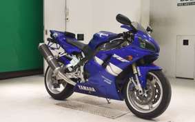 YAMAHA YZF-R1 1999