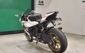 YAMAHA YZF-R1 2022 RN65J