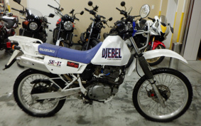SUZUKI DJEBEL200 SH42A