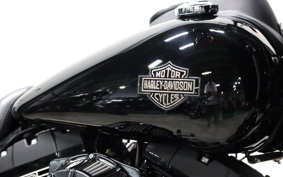 HARLEY FXDLS 2016 GS8
