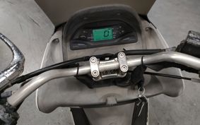 YAMAHA MAJESTY 125 SE27