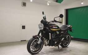 KAWASAKI Z900RS 2025 ZR900K