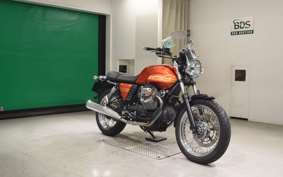 MOTO GUZZI V7 CLASSIC 2012