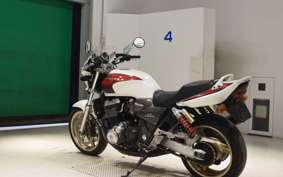 HONDA CB1300SF SUPER FOUR 1999 SC40