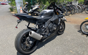 YAMAHA YZF-R1 2018 RN49