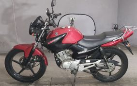 YAMAHA YBR125 RE05