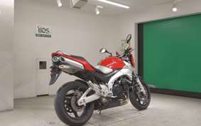 SUZUKI GSR600 2007