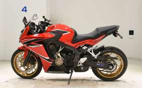 HONDA CBR650F 2018 RC83