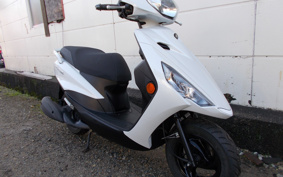 YAMAHA AXIS Z