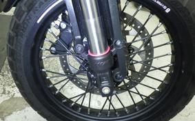 HUSQVARNA SVARTPILEN 401 2023