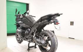BMW R1300RS ASA 2025