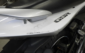 SUZUKI GSR250 2026