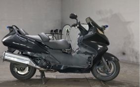 HONDA  SILVER WING 400 TRAINING CAR  2005 NF01