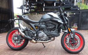 DUCATI  DUCATI 937 MONSTAR + 2023 4M00