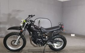 YAMAHA TW225 DG09J