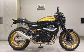 KAWASAKI Z900RS 2023 ZR900K
