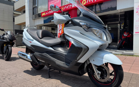 SUZUKI SKYWAVE 250M CJ45A