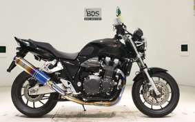 HONDA CB1300SF SUPER FOUR Gen. 3 2025 SC54