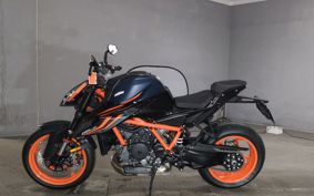 KTM 1290 SUPER  DUKE R V3940