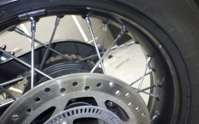 TRIUMPH BONNEVILLE T100 2018