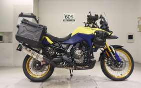 SUZUKI Vｽﾄﾛｰﾑ800DE 2024 EM1BA