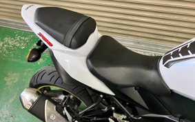 SUZUKI GSR750ABS 2013 GR7NA