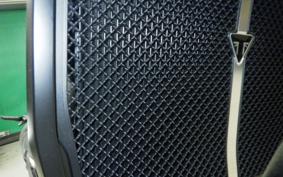 TRIUMPH ROCKET III ストームR 2025