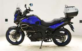 SUZUKI Vｽﾄﾛｰﾑ650A 2013 VP56A