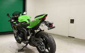 KAWASAKI ZX-25R ZX250E