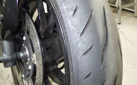 YAMAHA YZF-R7 2023 RM39J