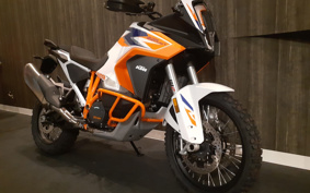 KTM 1290S ADVENTURE R V5940