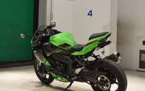 KAWASAKI ZX-4RR ZX400P