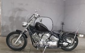 YAMAHA DRAGSTAR 1100 2002 VP13J