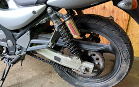SUZUKI GSX250 ZR250C