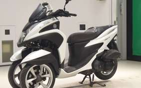 YAMAHA TRICITY 125 SE82J